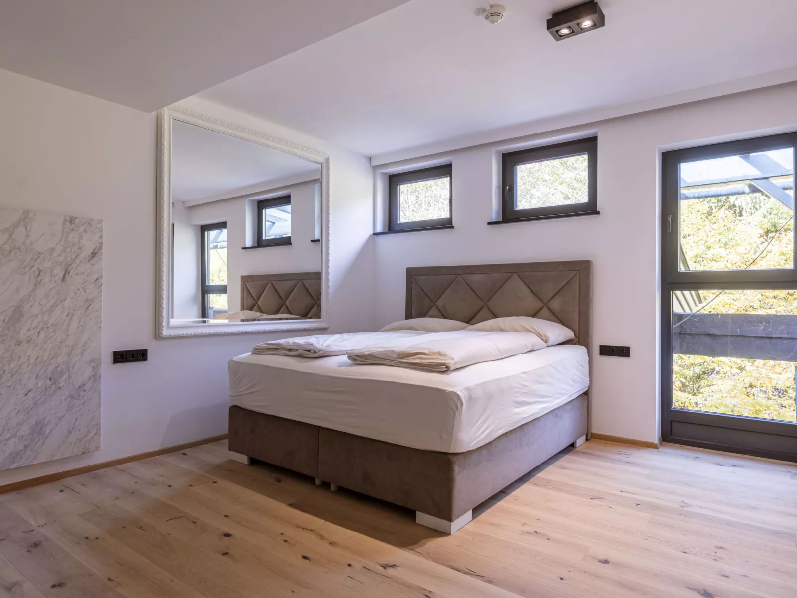 Suite 2 SZ IR-Sauna&Wellnessbereich-Dedans