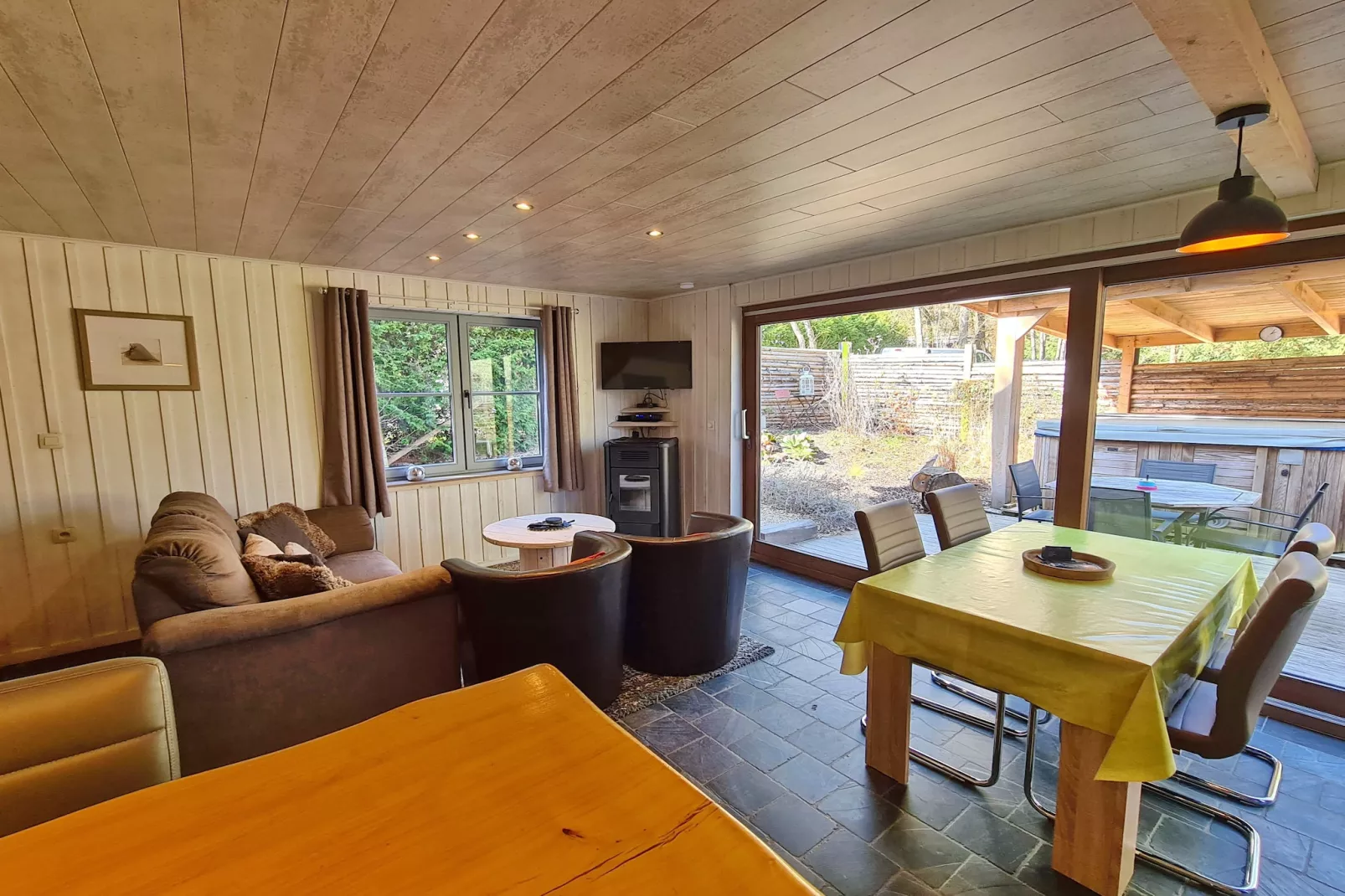 CHALET CATO-Living room