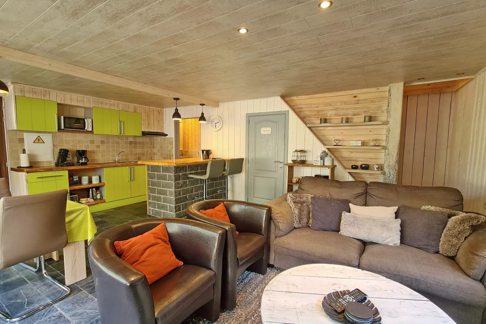 CHALET CATO-Living room