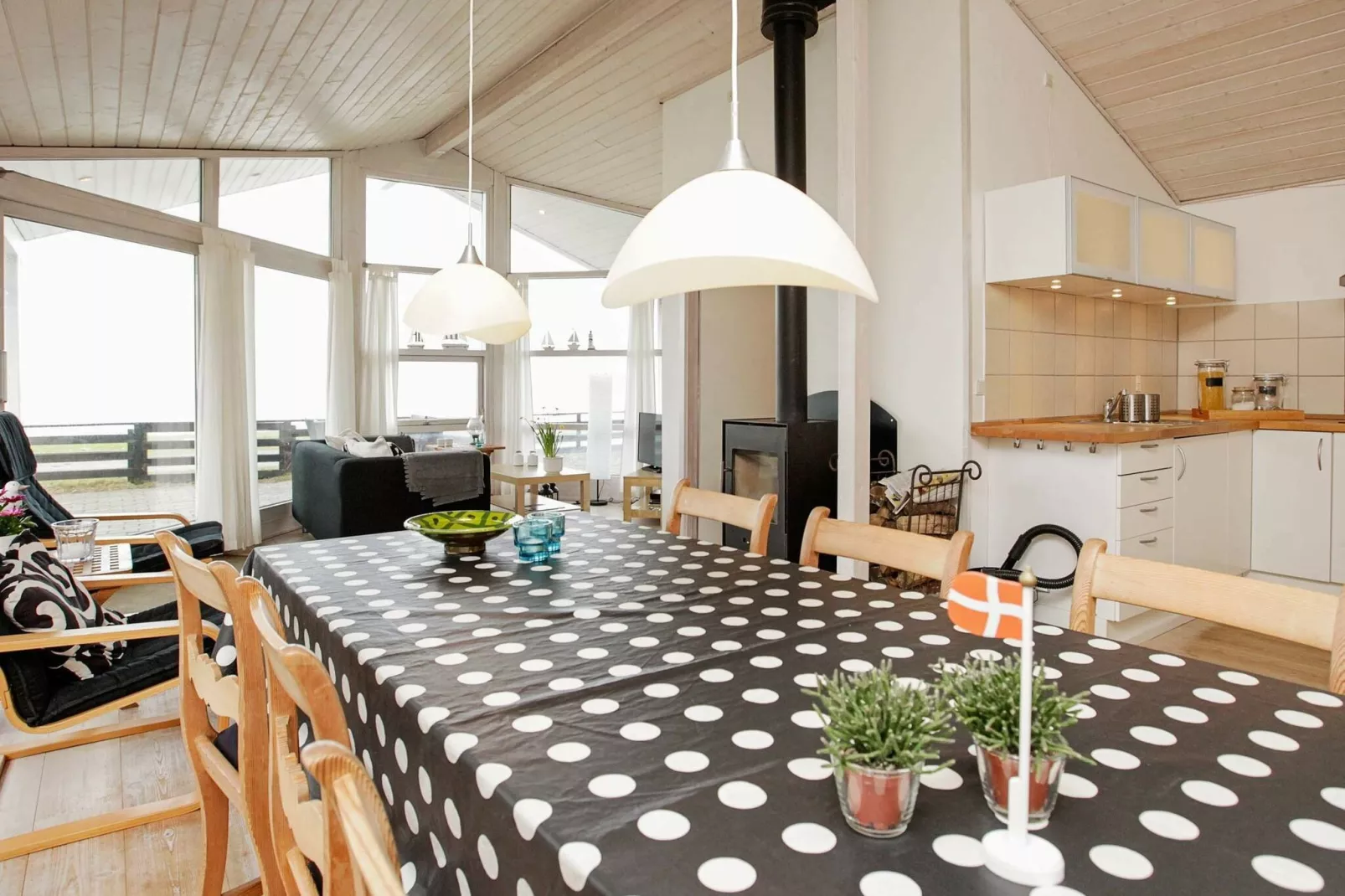 Seaside Gem with Views - By Traum Ferienwohnungen-Indoor
