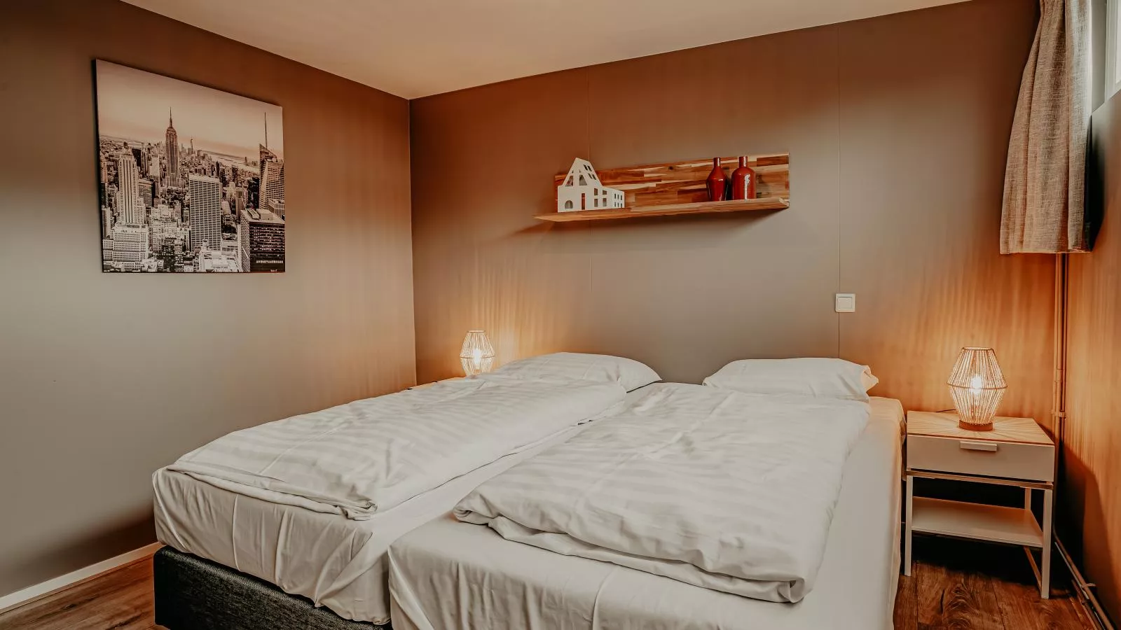 Woonark De Woude-Bedroom