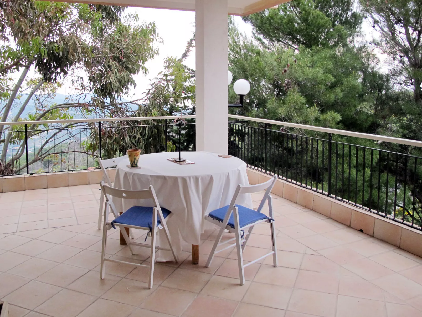 Blu Mediterraneo (PGI210)-Dehors