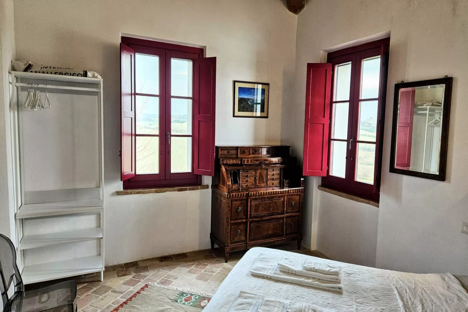 Salvia e Camelia-Bedroom