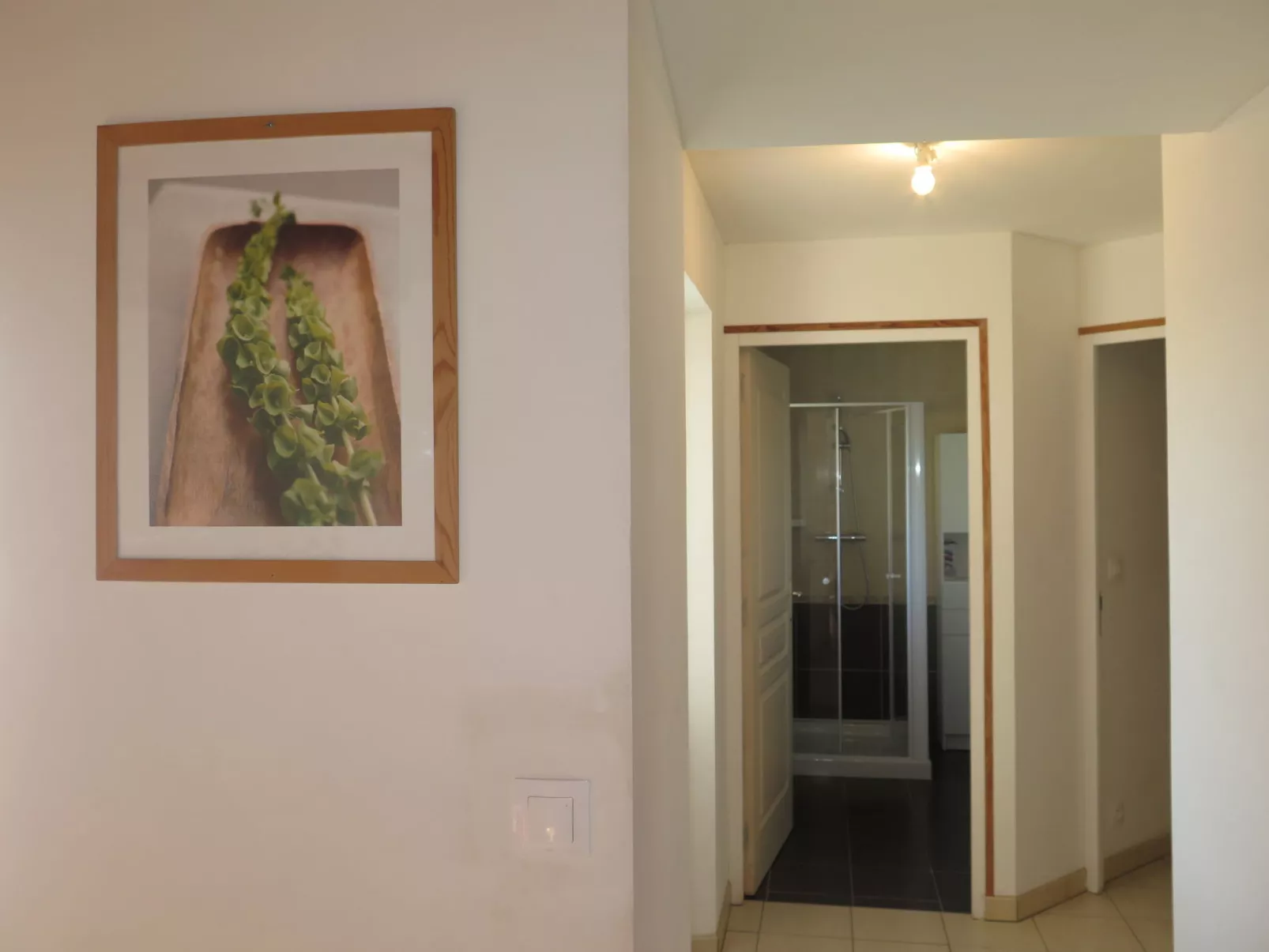 Chez Yvonne-Inside