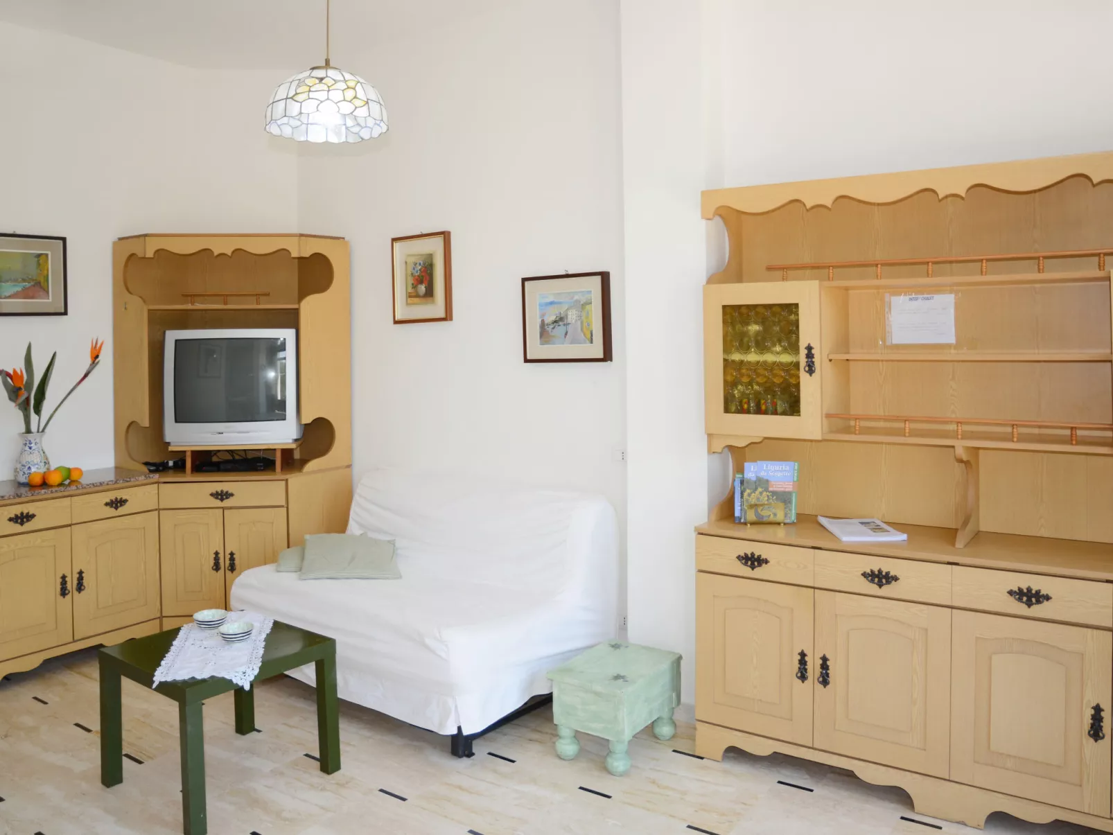 Ivano (PGI125)-Inside