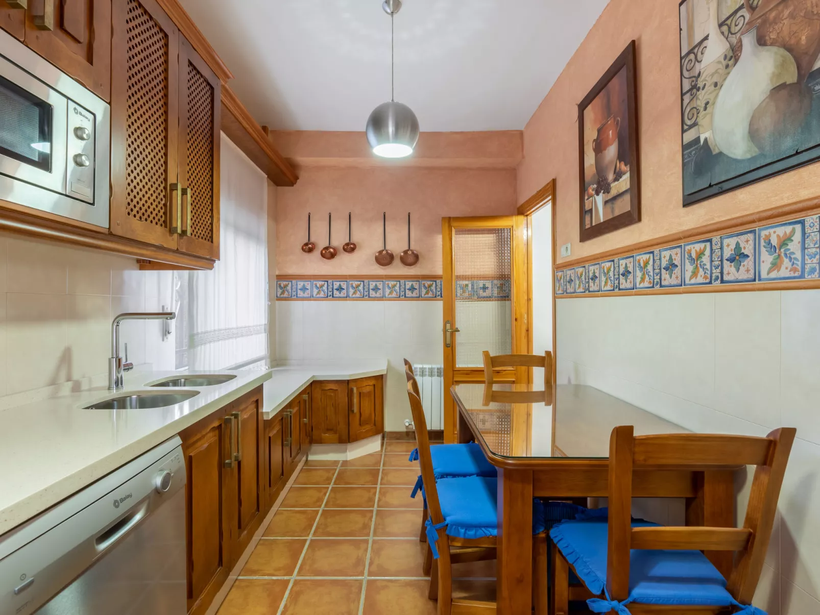 Villa San Vicente-Dedans