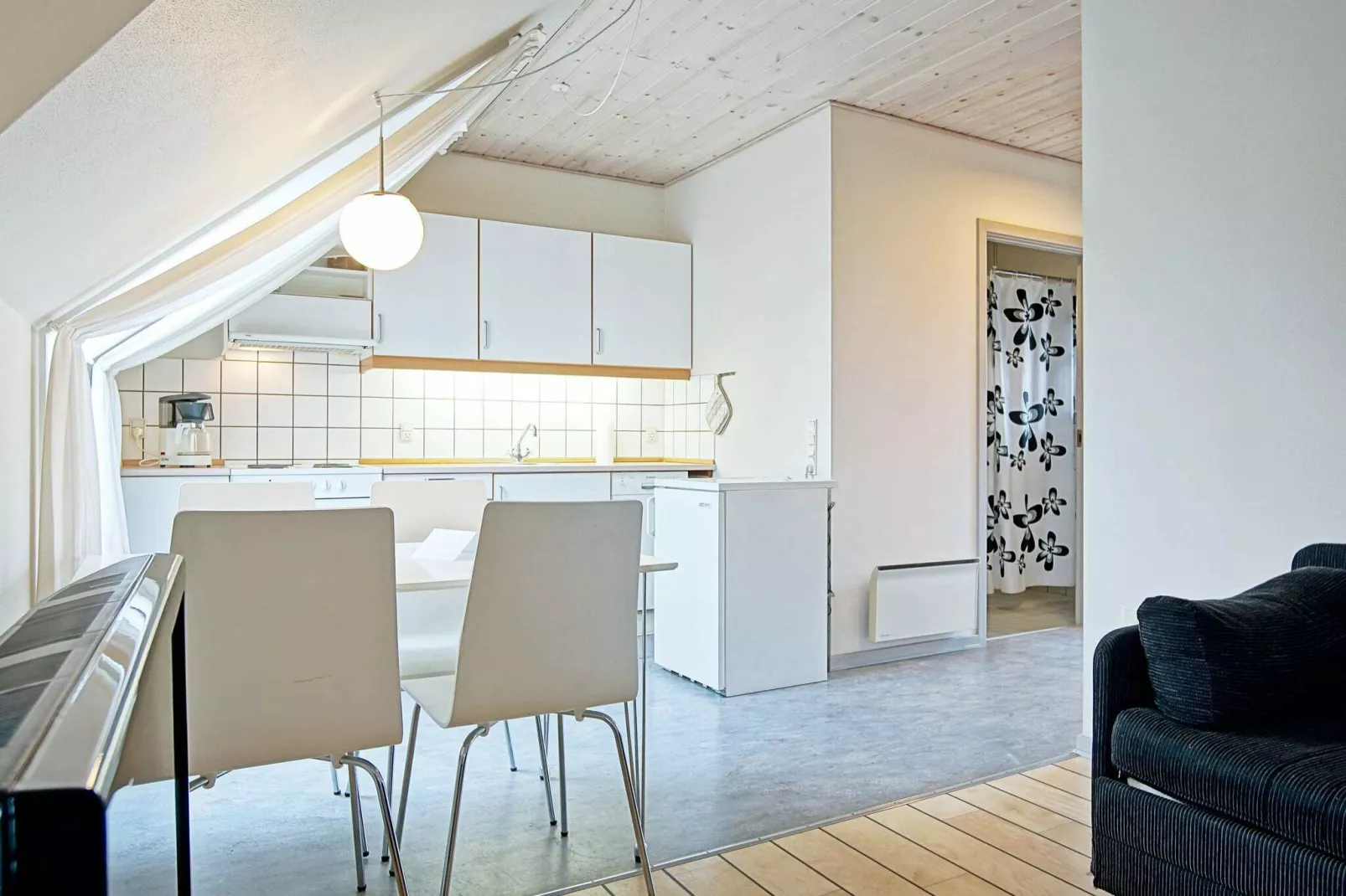 4 person holiday home in Gudhjem-By Traum-Indoor
