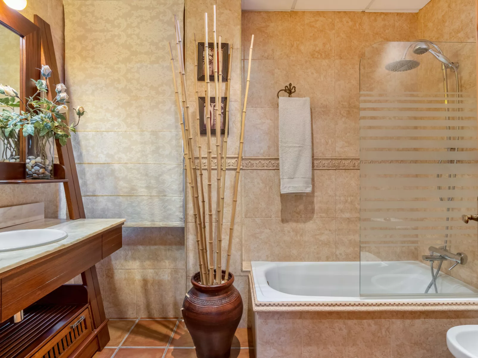 Villa San Vicente-Dedans