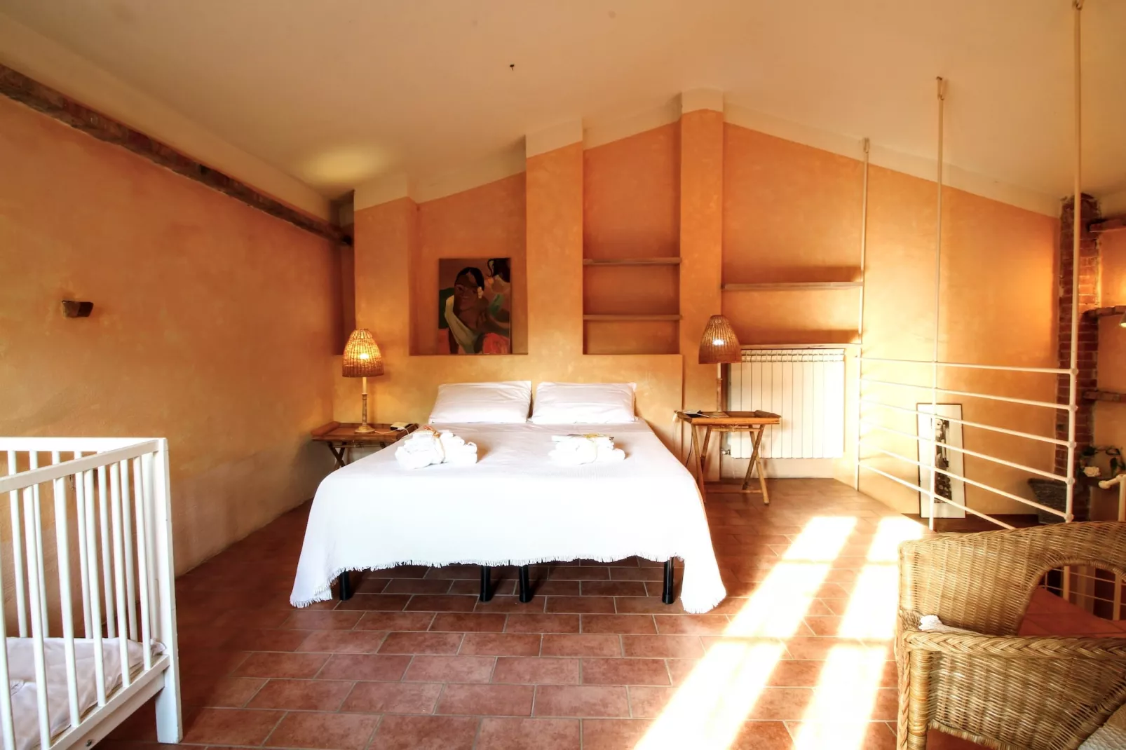 Astri-Bedroom