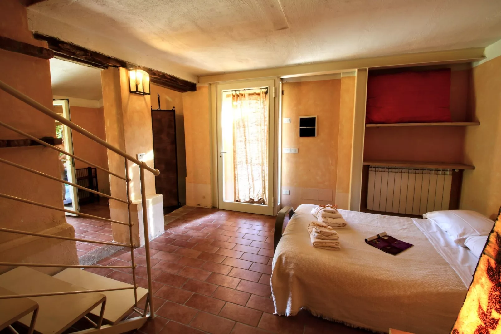 Astri-Bedroom