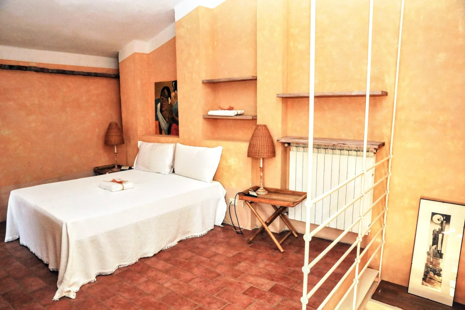 Astri-Bedroom