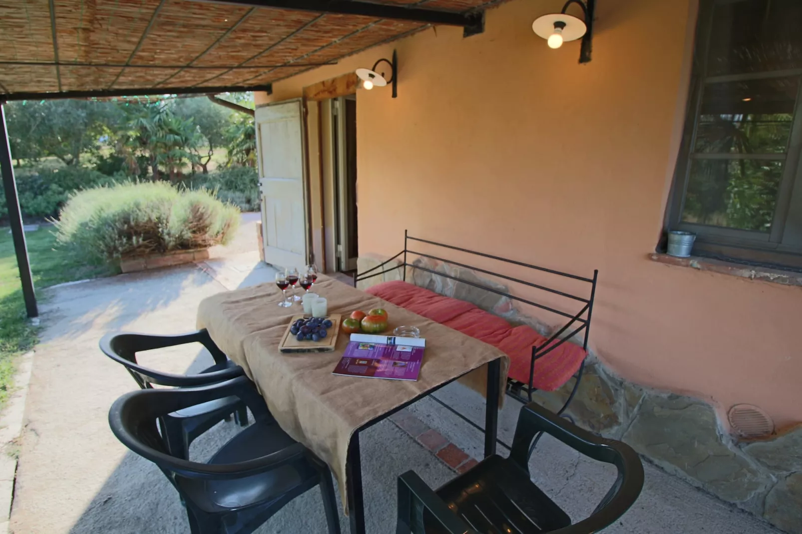 Astri-Terrace balcony