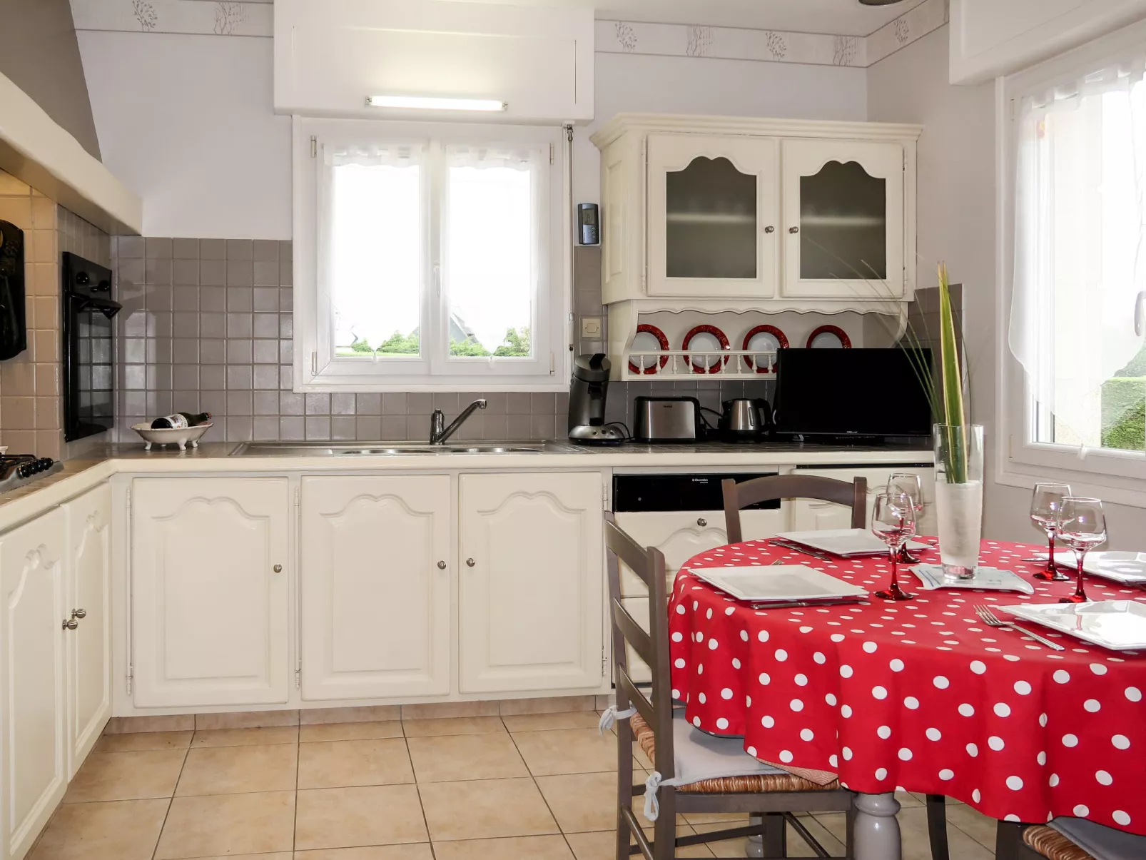 Gueradur-Inside