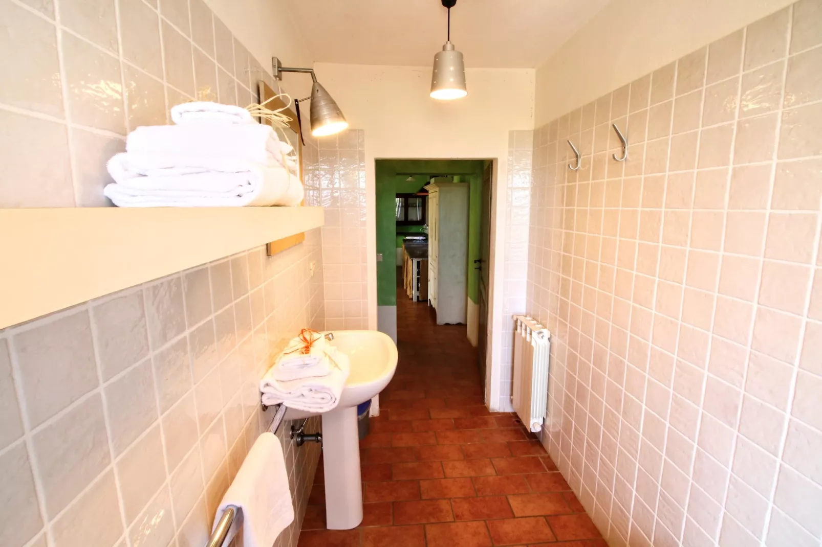 Ninfee-Bathroom