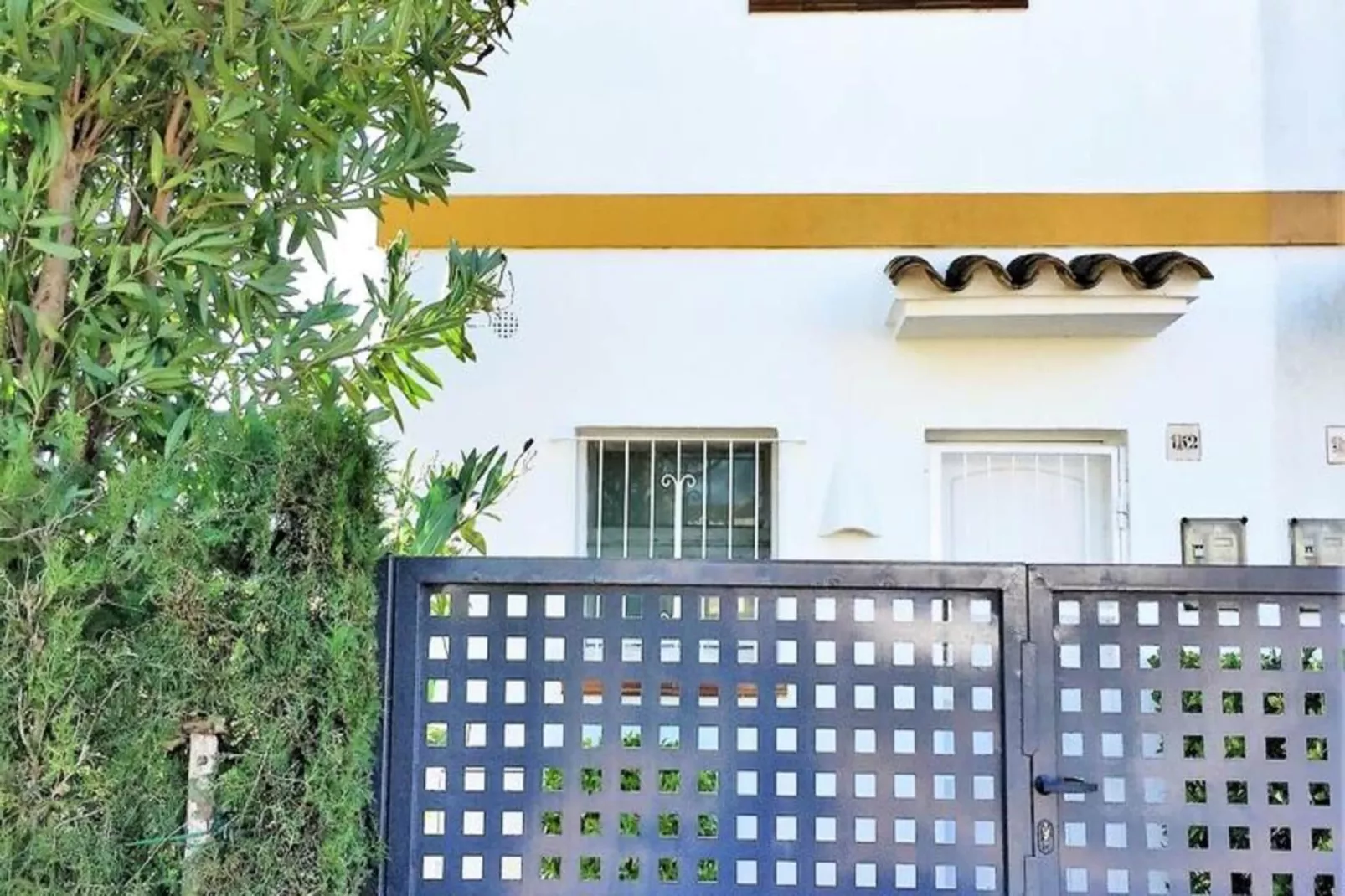 Maison à L'Estartit-Exterior summer