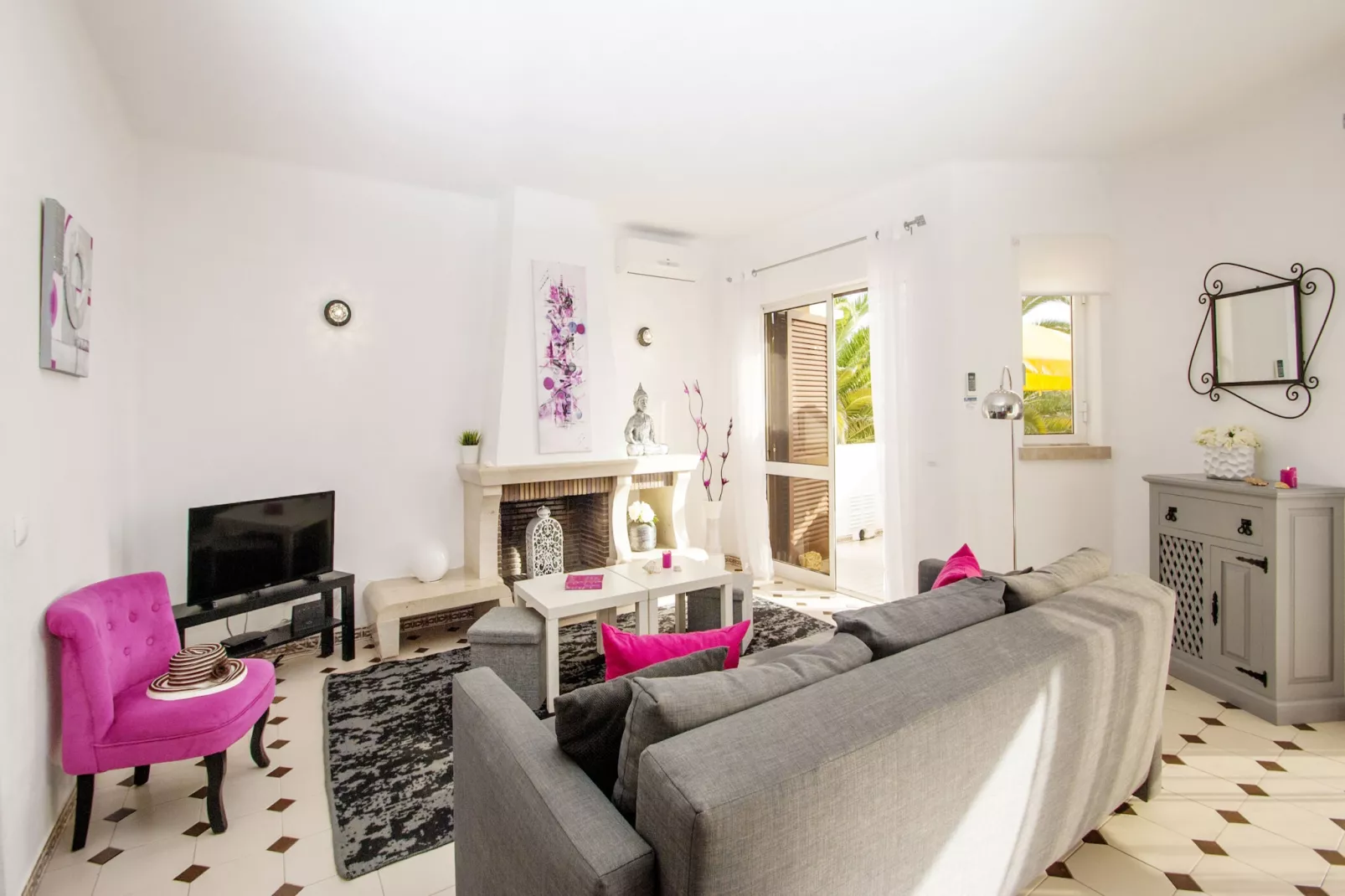 Apartment Capri-Living room