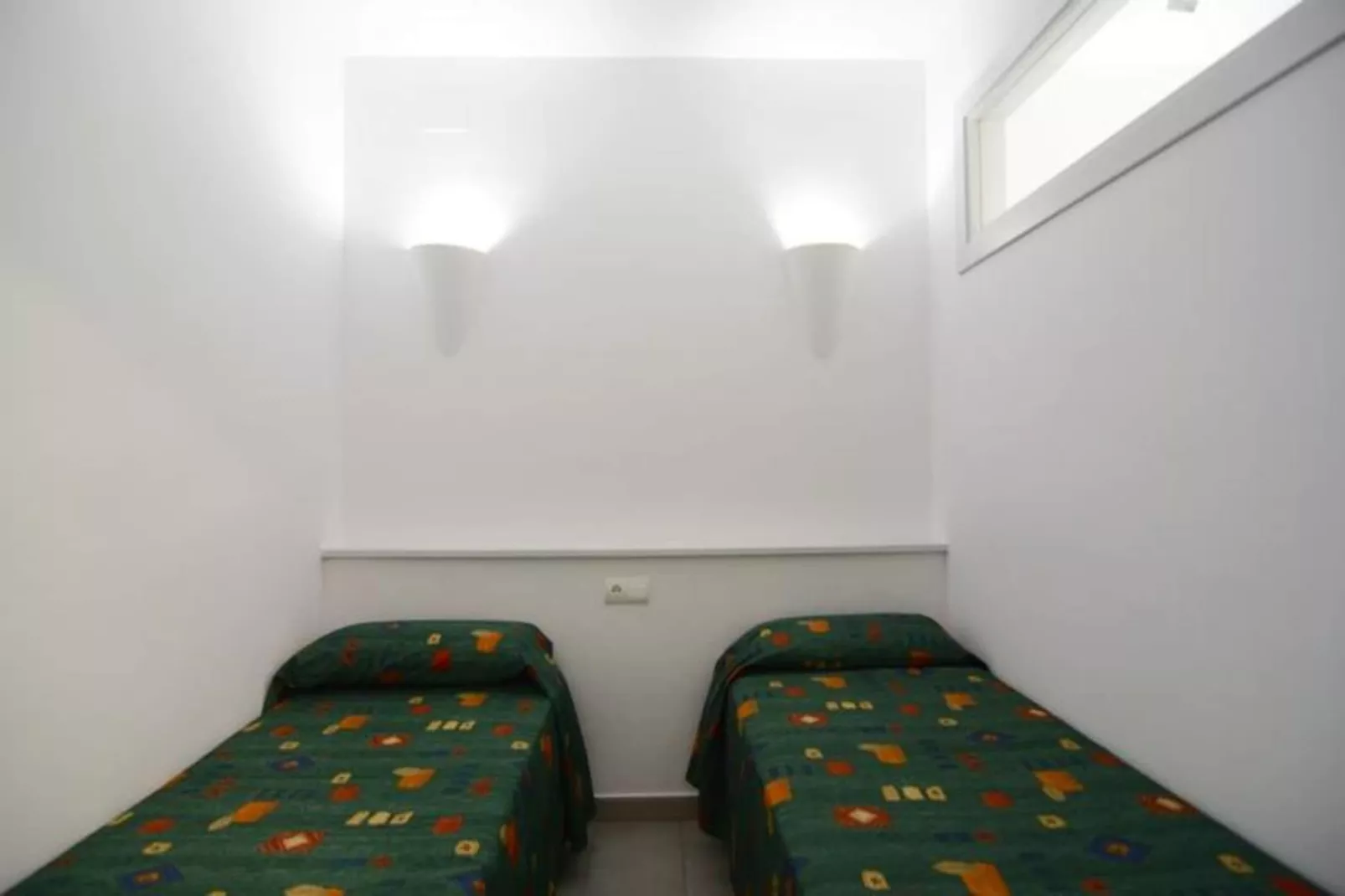 Appartements à L'Estartit-Exterior summer