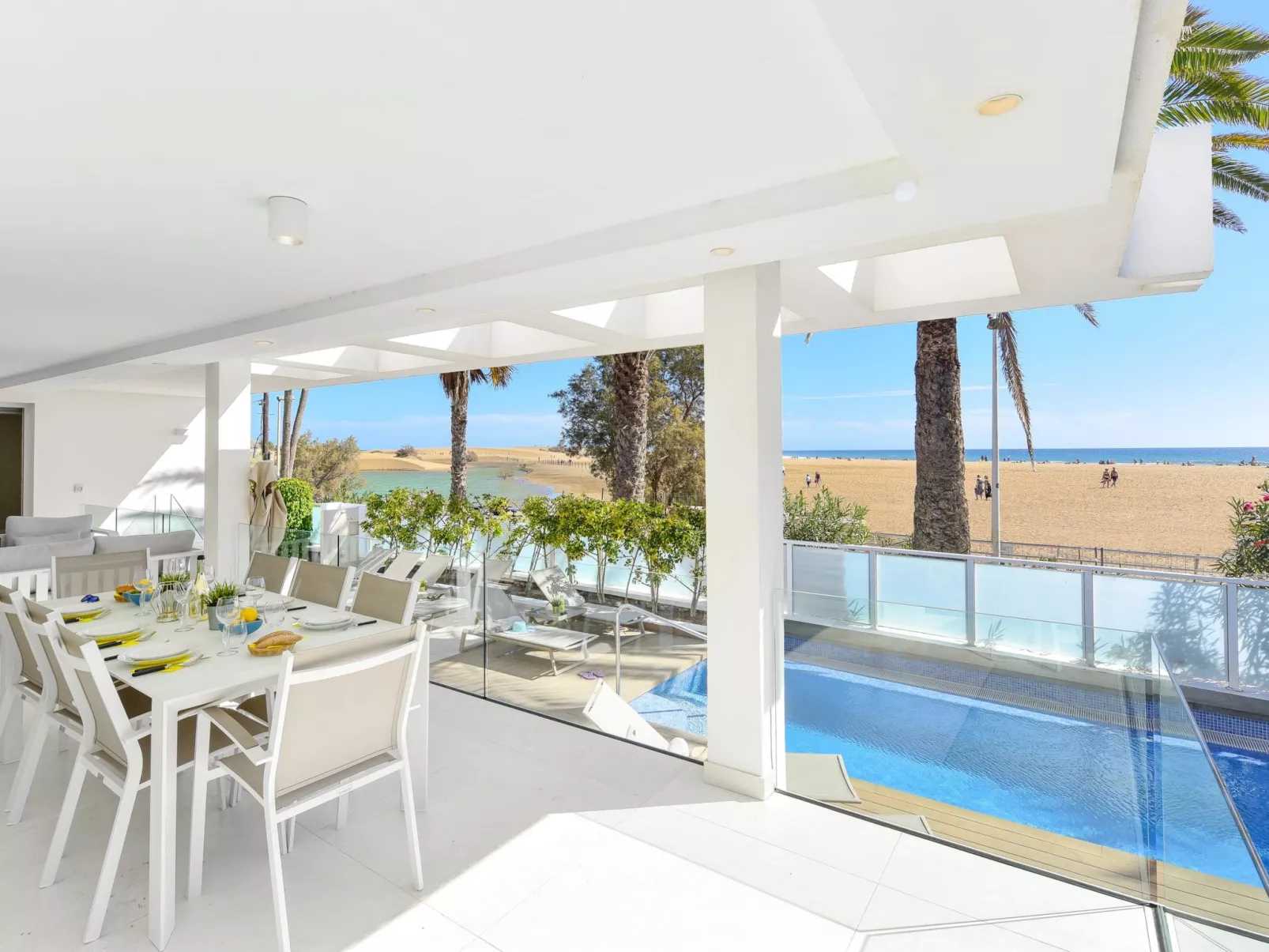 Oasis Serenity-Inside