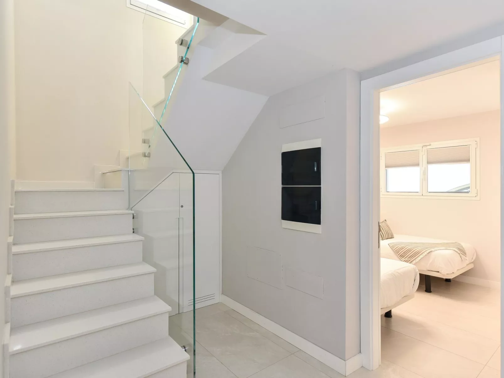 Oasis Serenity-Inside