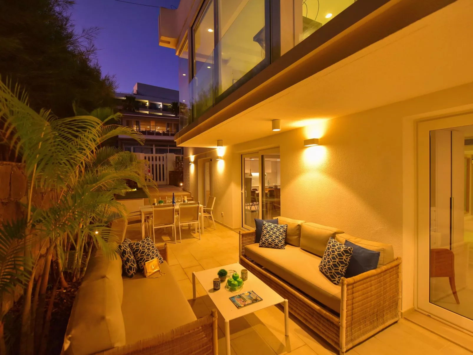 Oasis Serenity-Inside