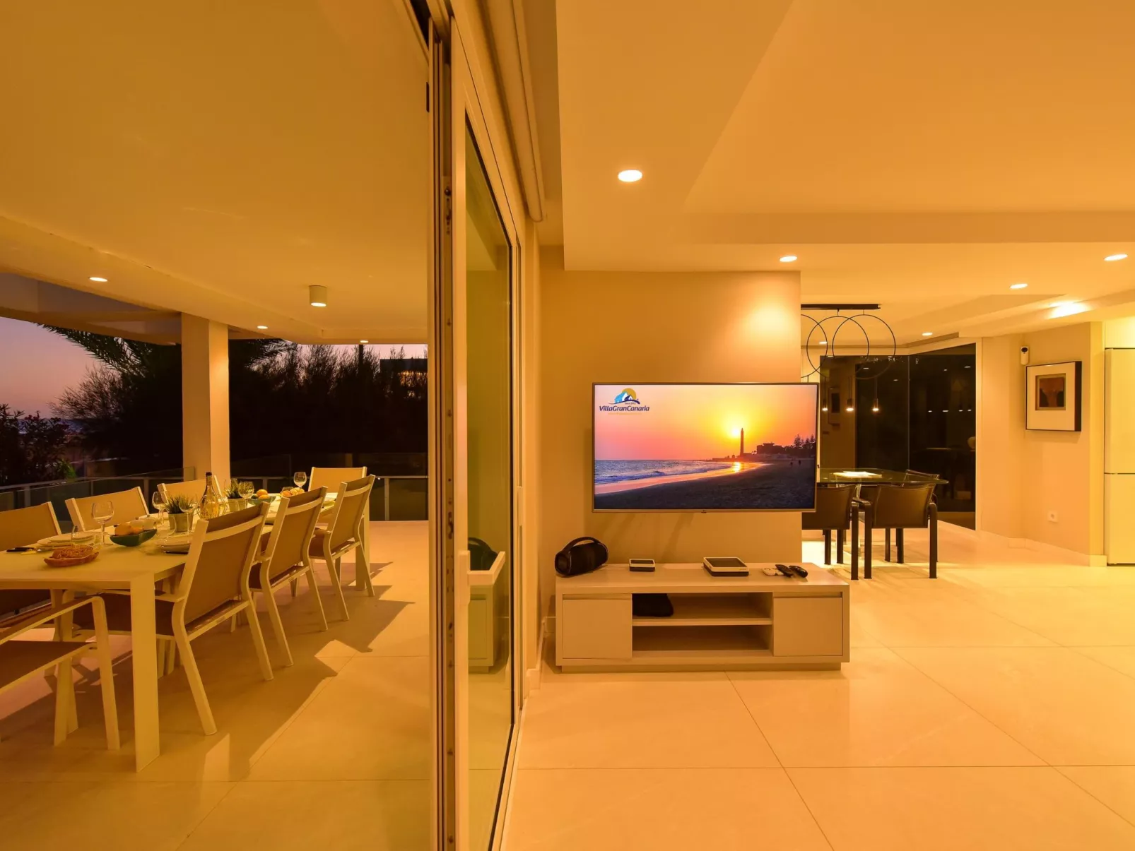 Oasis Serenity-Inside