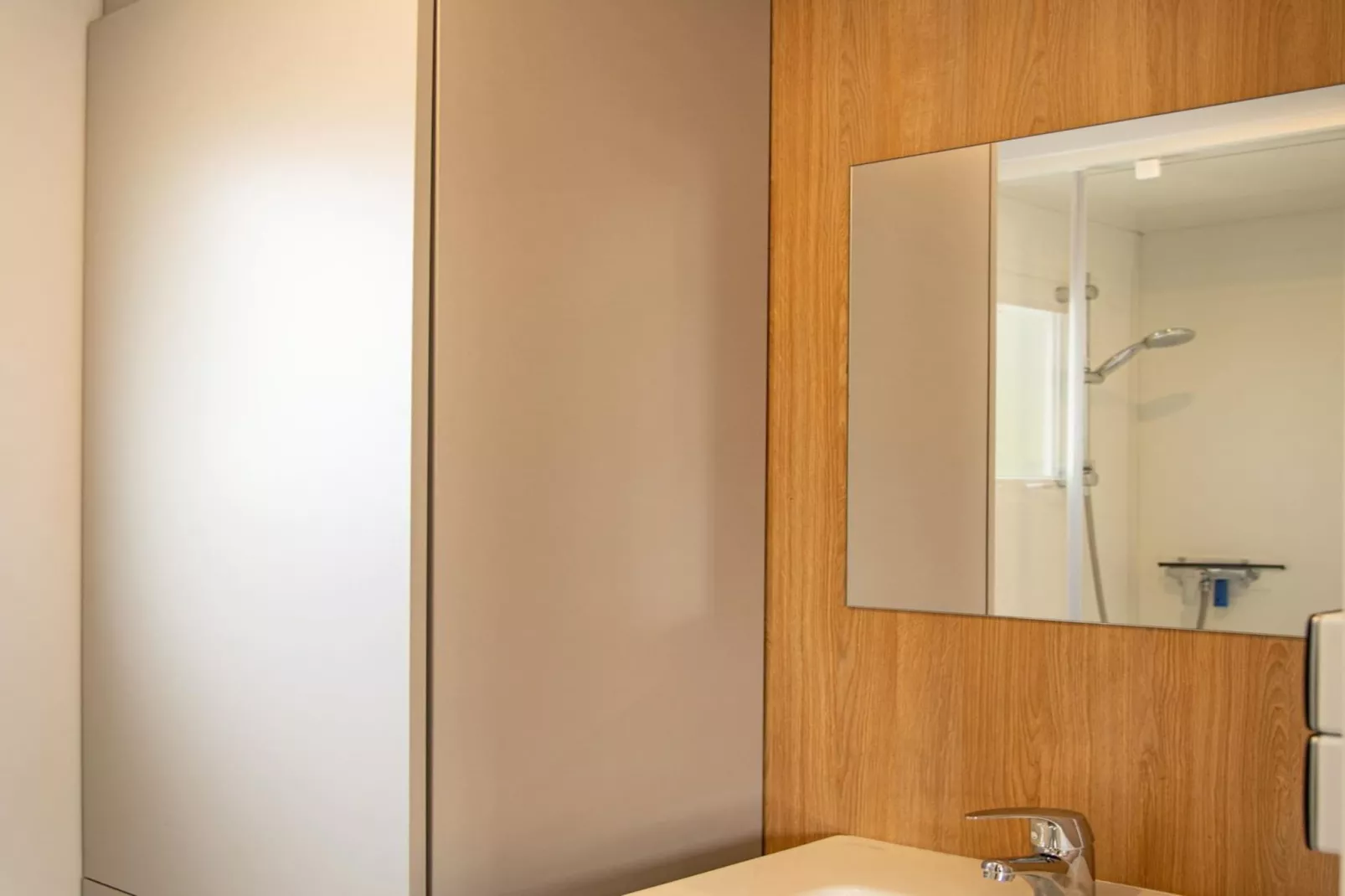 Grande Large-Bathroom