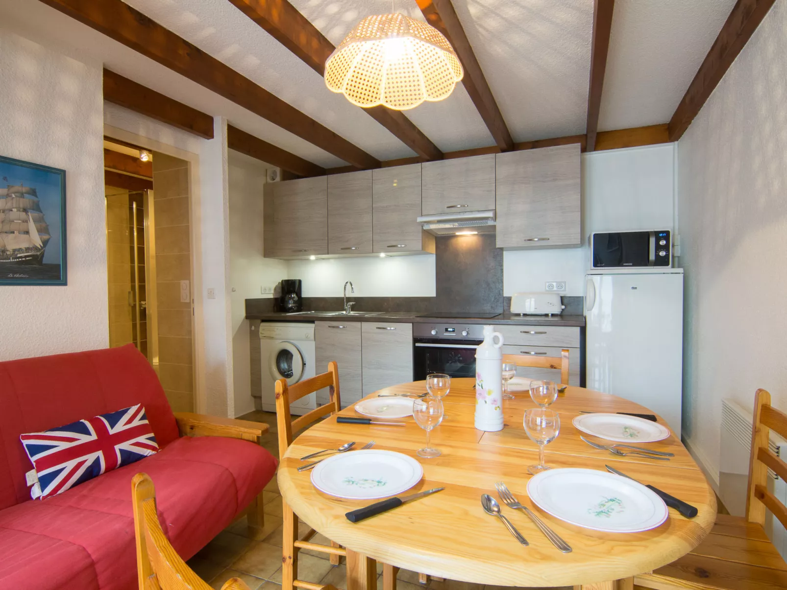 Hameau des Flots-Inside