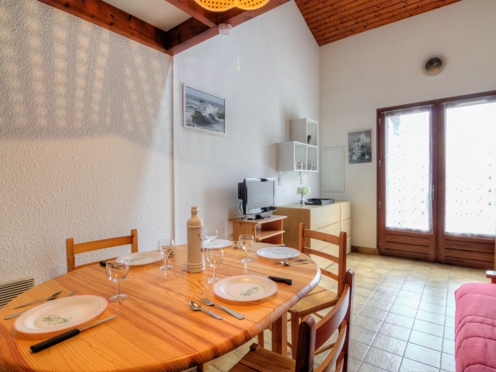 Hameau des Flots-Inside