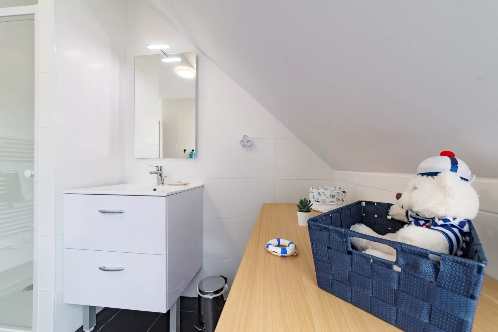 OCEAN VIEW - Porspoder-Bathroom