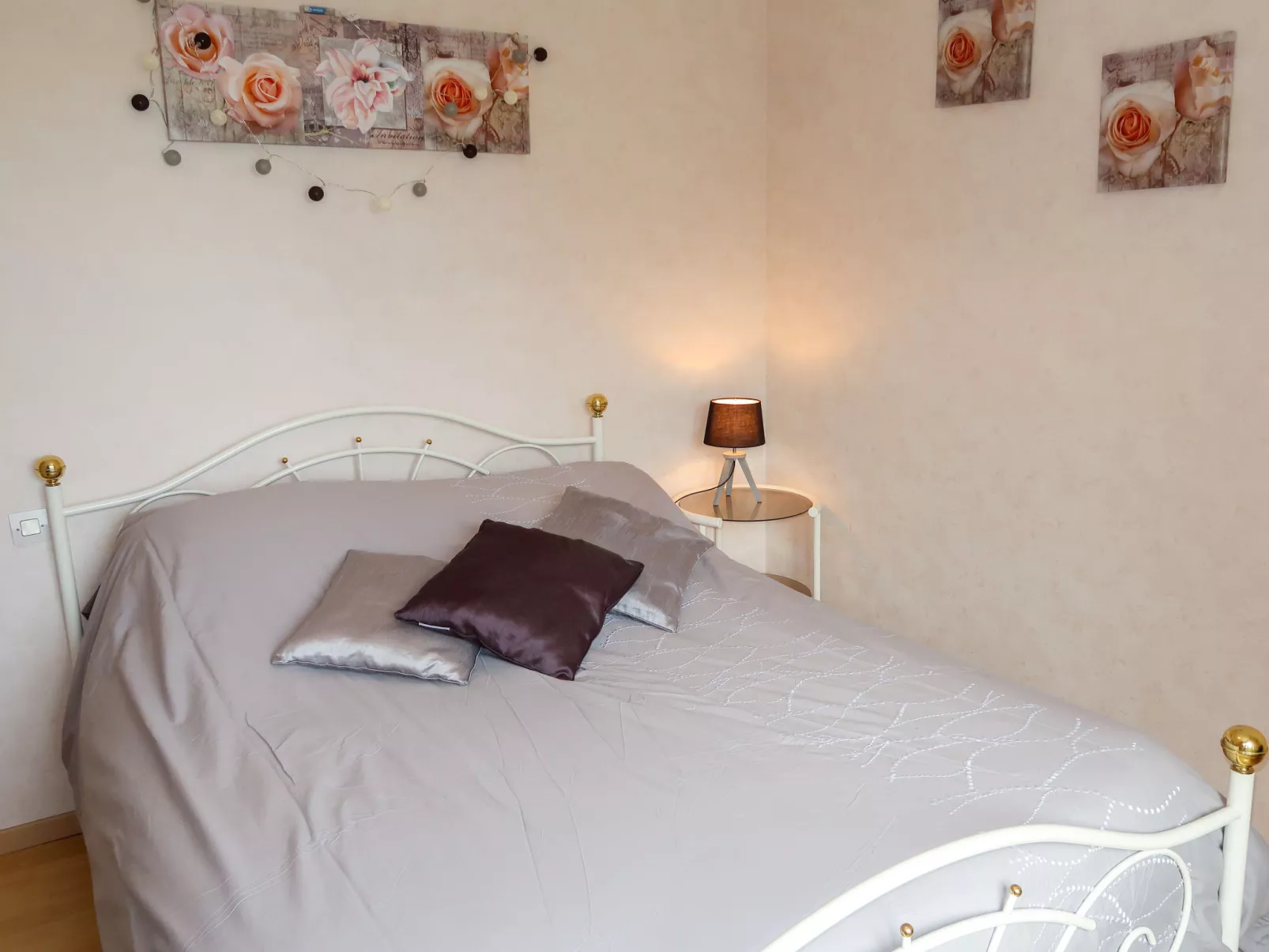 Chez Brigitte-Inside