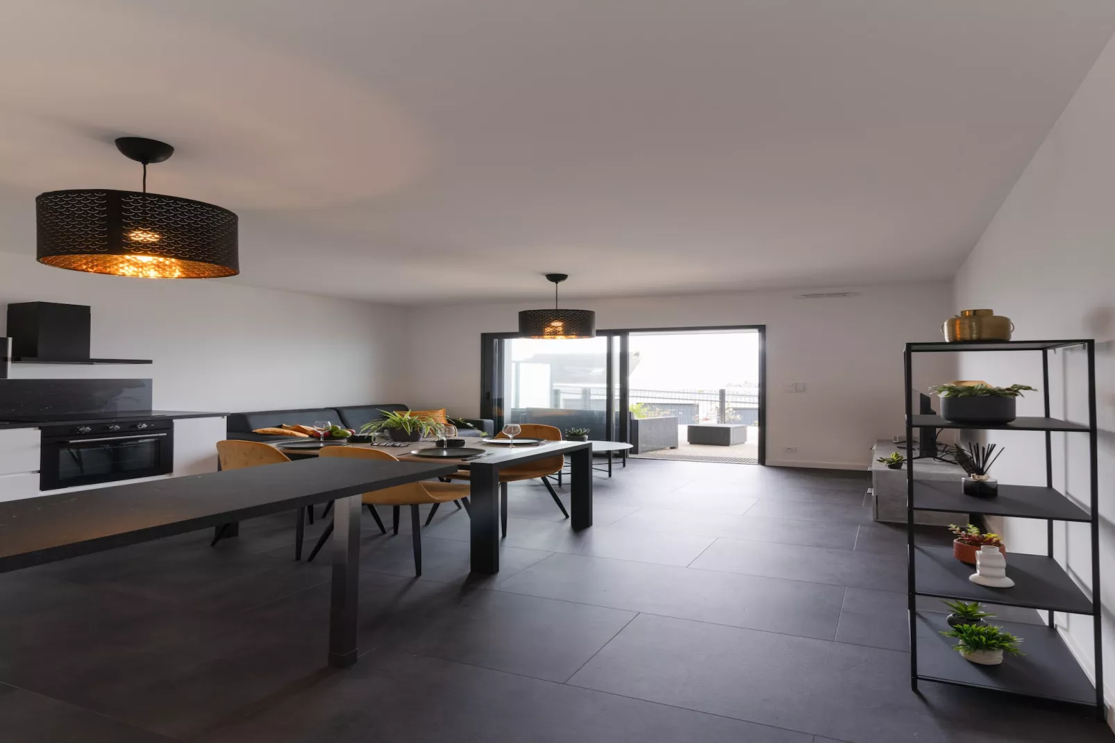 TY FOUR - Porspoder-Kitchen