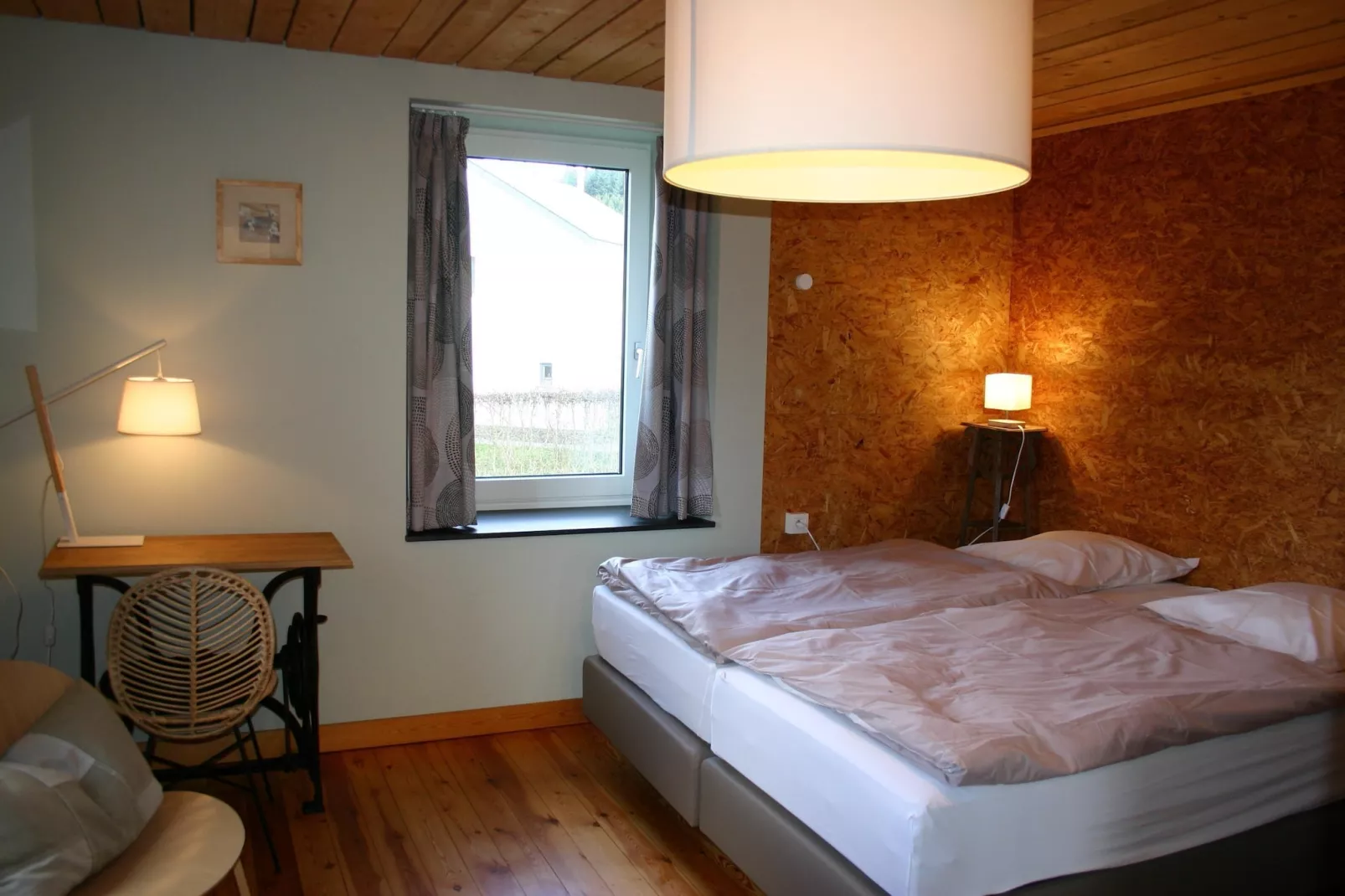A la lisière de la forêt-Bedroom