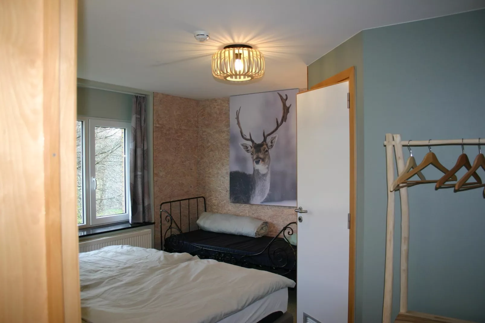 A la lisière de la forêt-Bedroom