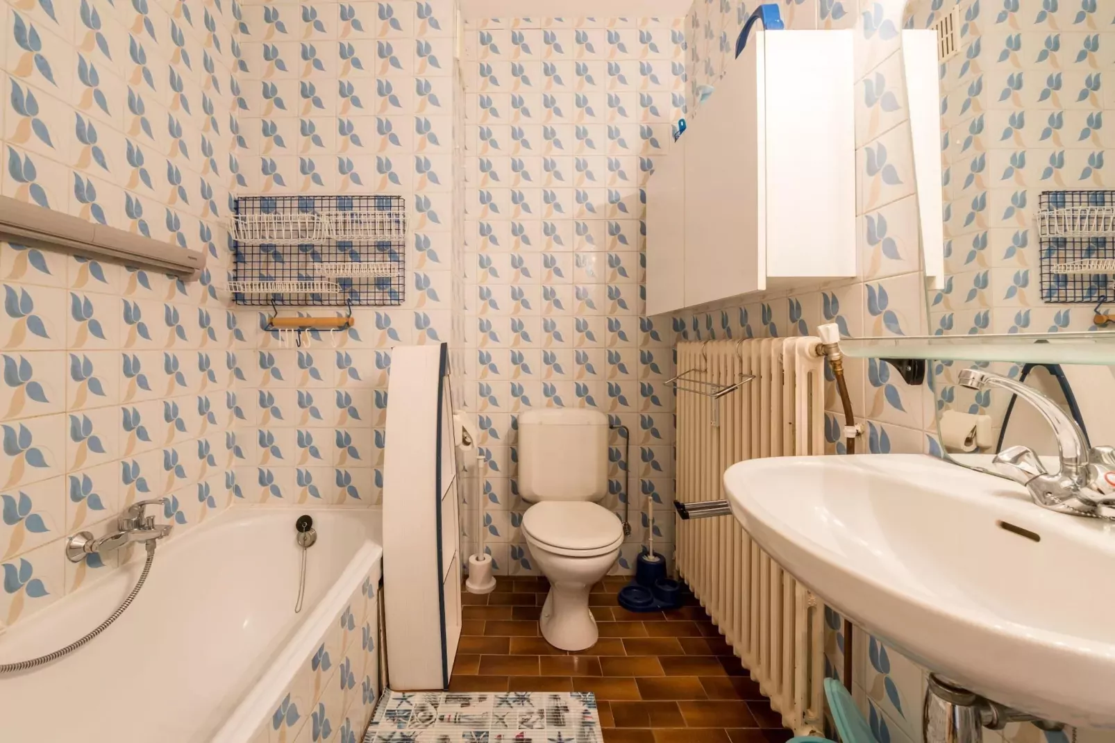 Magellan 701-Bathroom