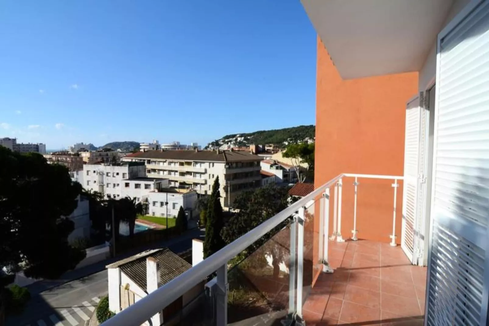 Appartements à L'Estartit-Exterior summer