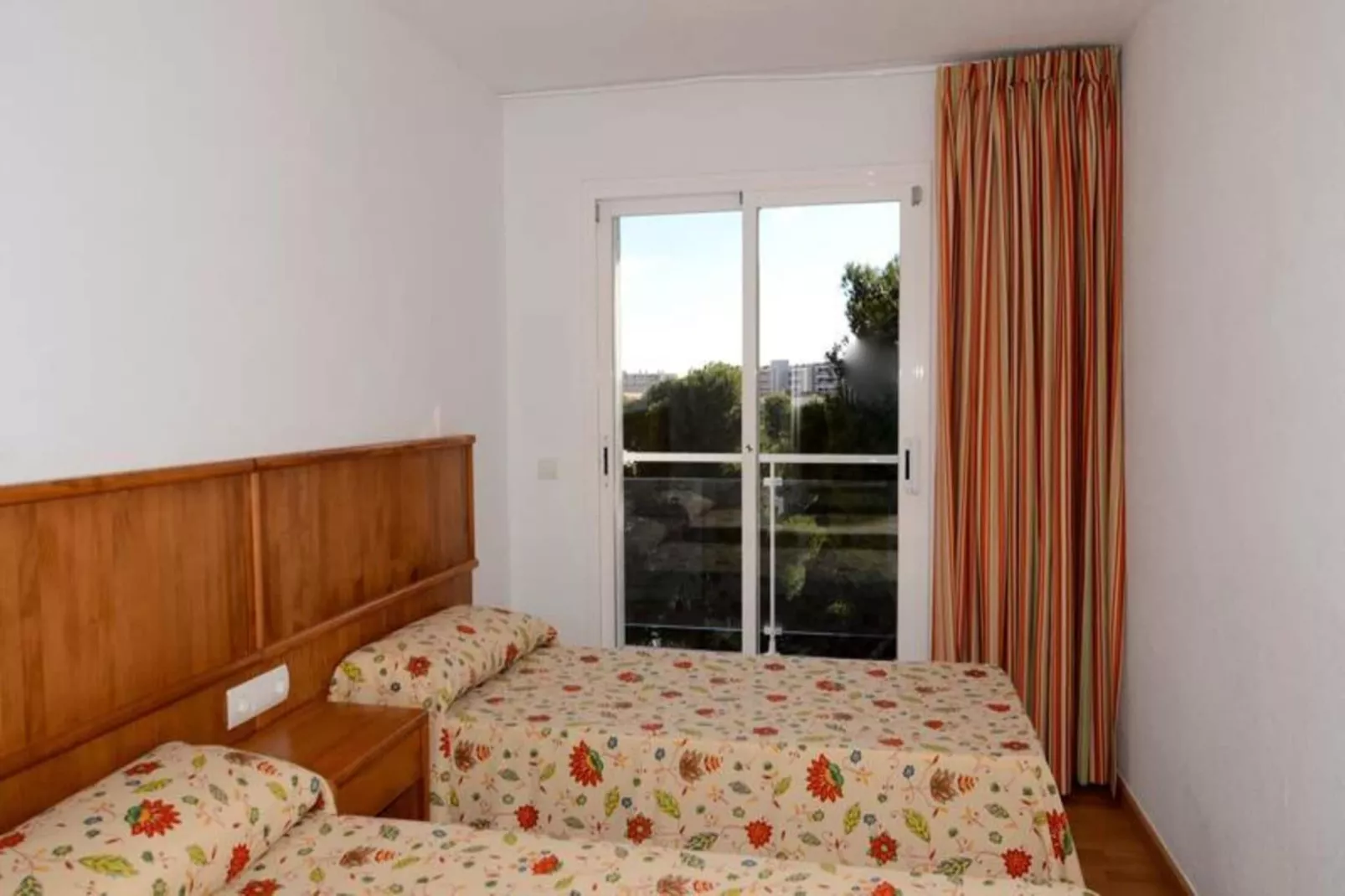 Appartements à L'Estartit-Exterior summer