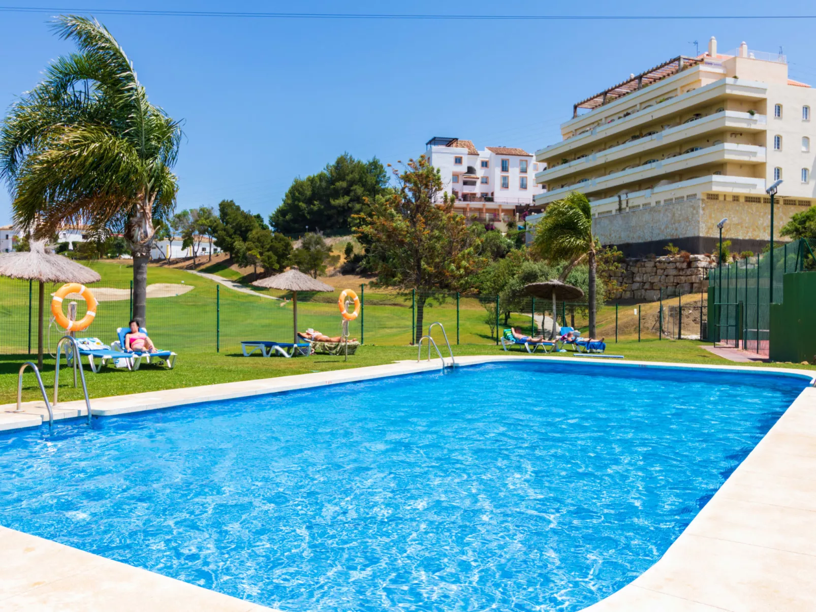 Island of Riviera Golf-Outside