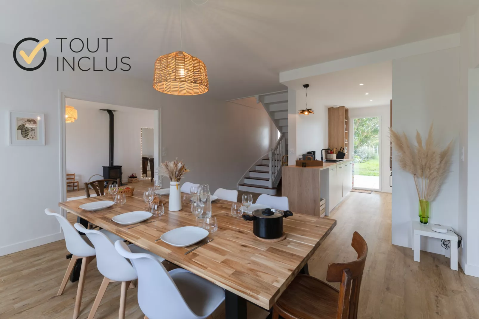 TY MEZOU - Porspoder-Dining room