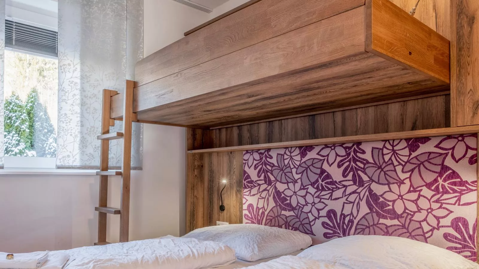 Sonne-Bedroom
