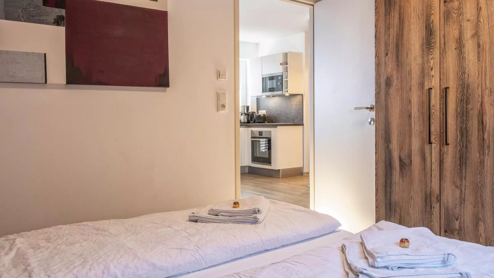 Sonne-Bedroom