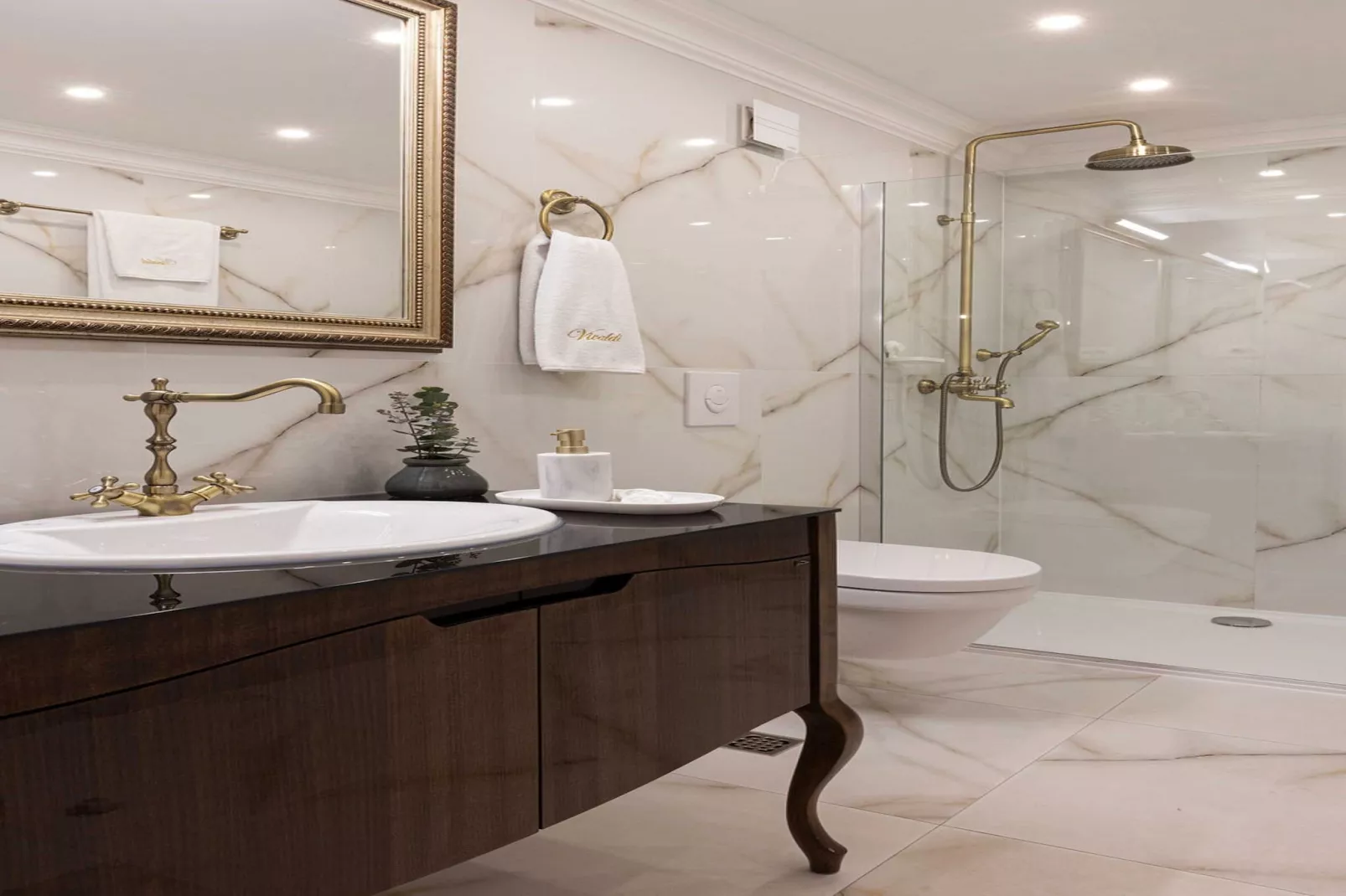 Vivaldi - Superior Double Room (S1)-Bathroom