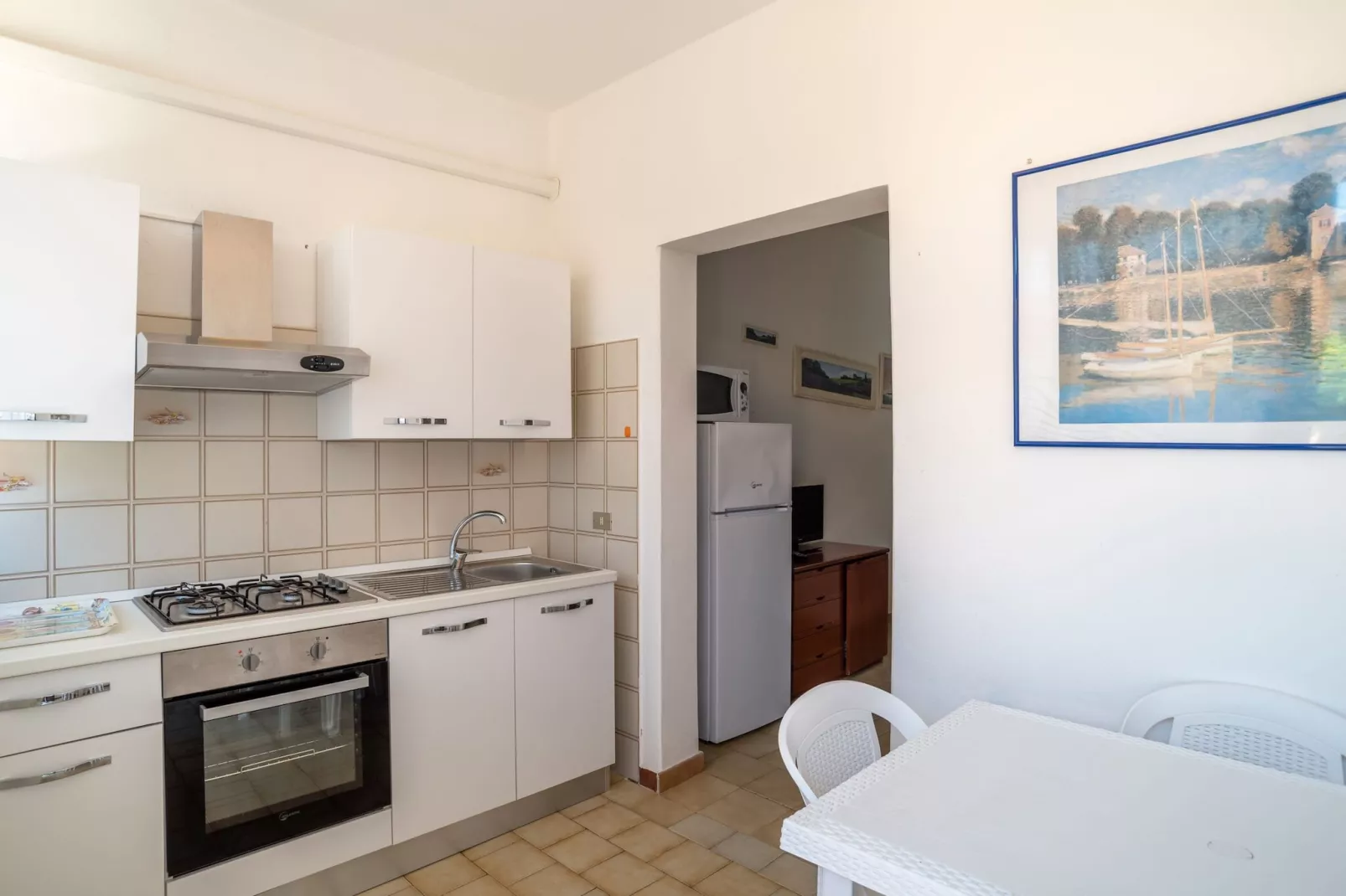 Mono 2 Pax-Kitchen