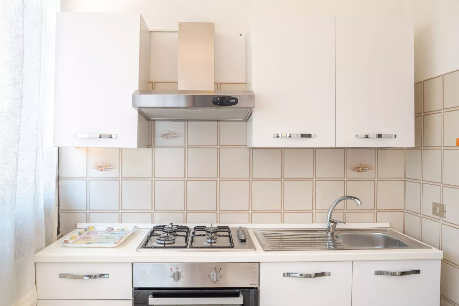 Mono 2 Pax-Kitchen
