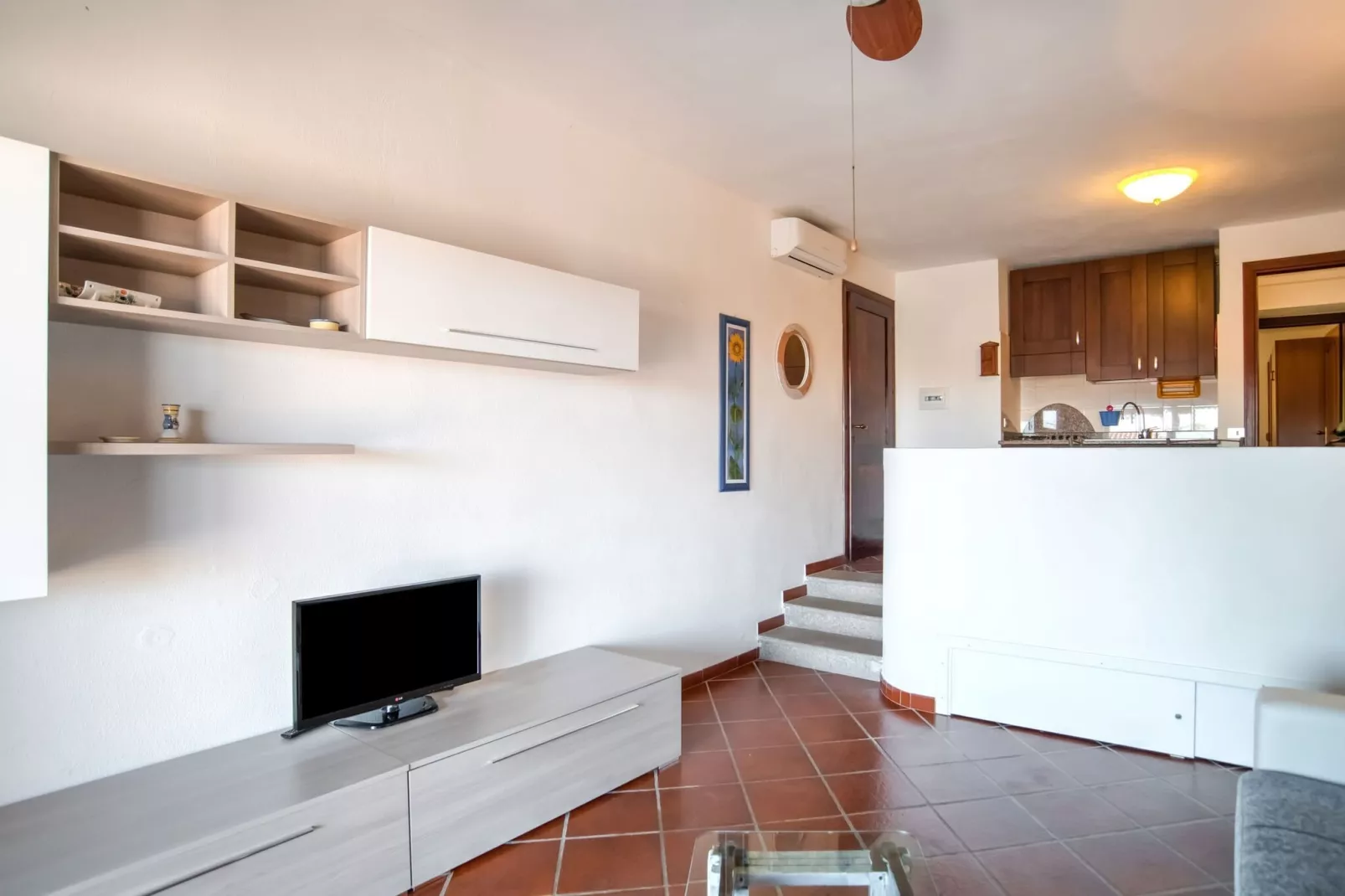 Bilo 3/4 Pax-Living room