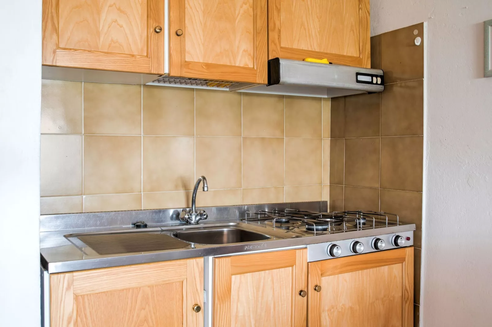 Bilo 3/4 Pax-Kitchen