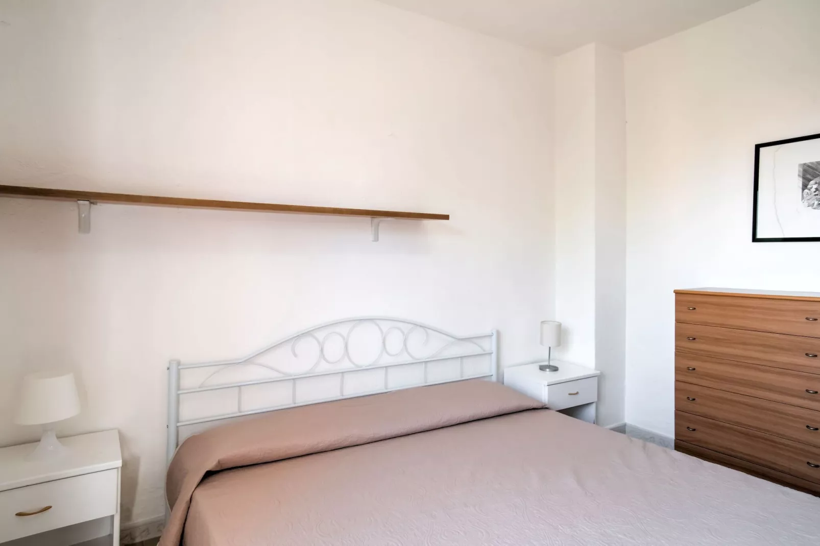 Trilo 5/6 Pax-Bedroom