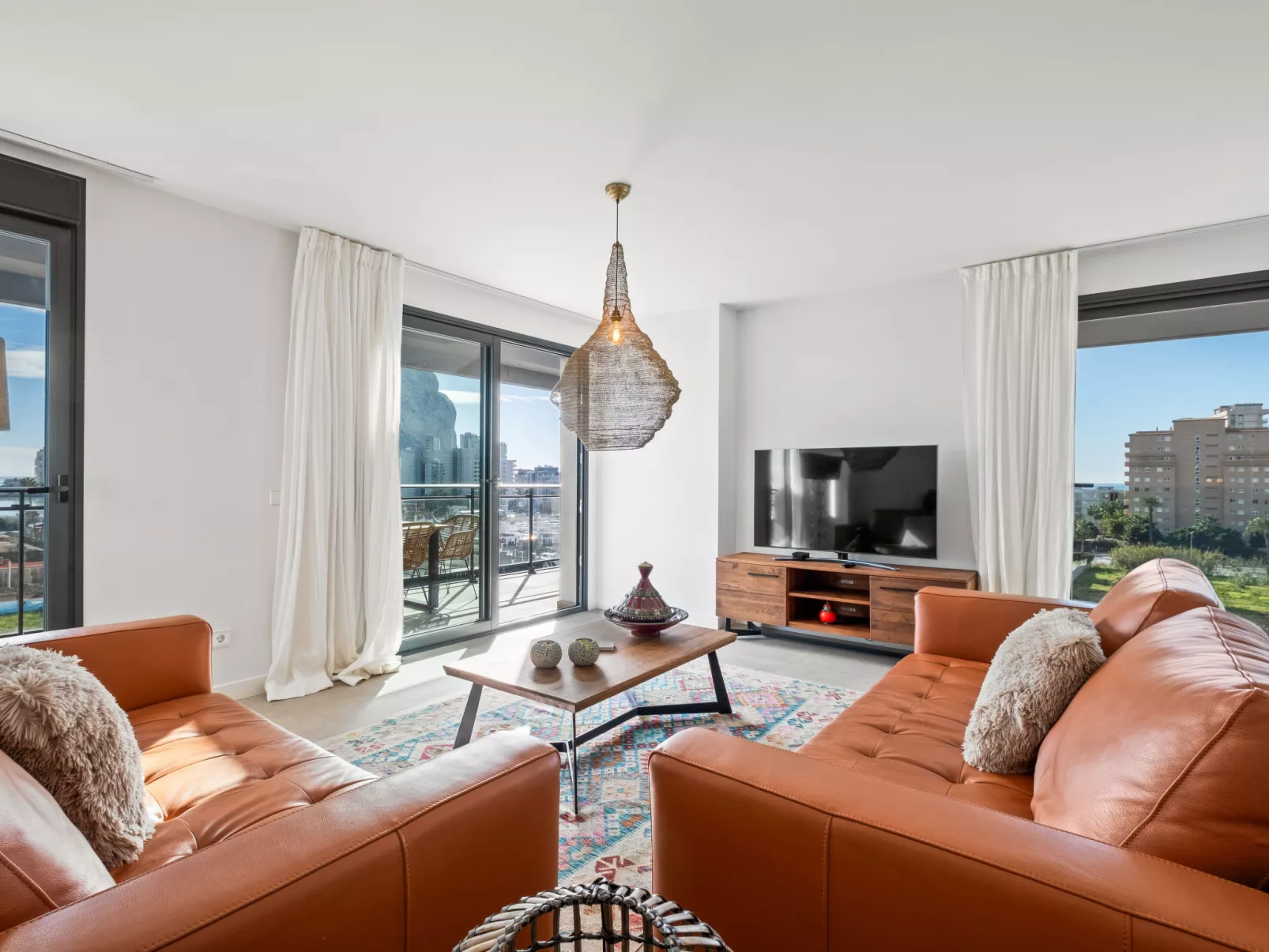 Sunrise Tower-Inside