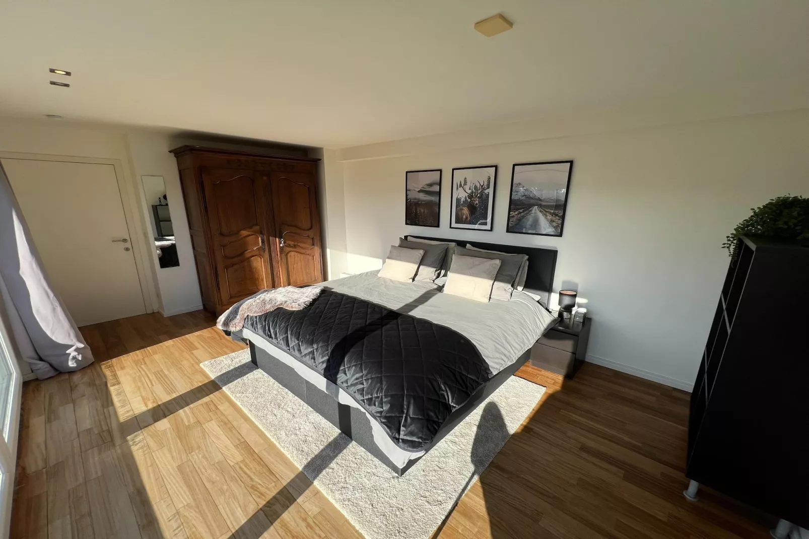 Belle villa individuelle avec sauna à Érezée-Chambre