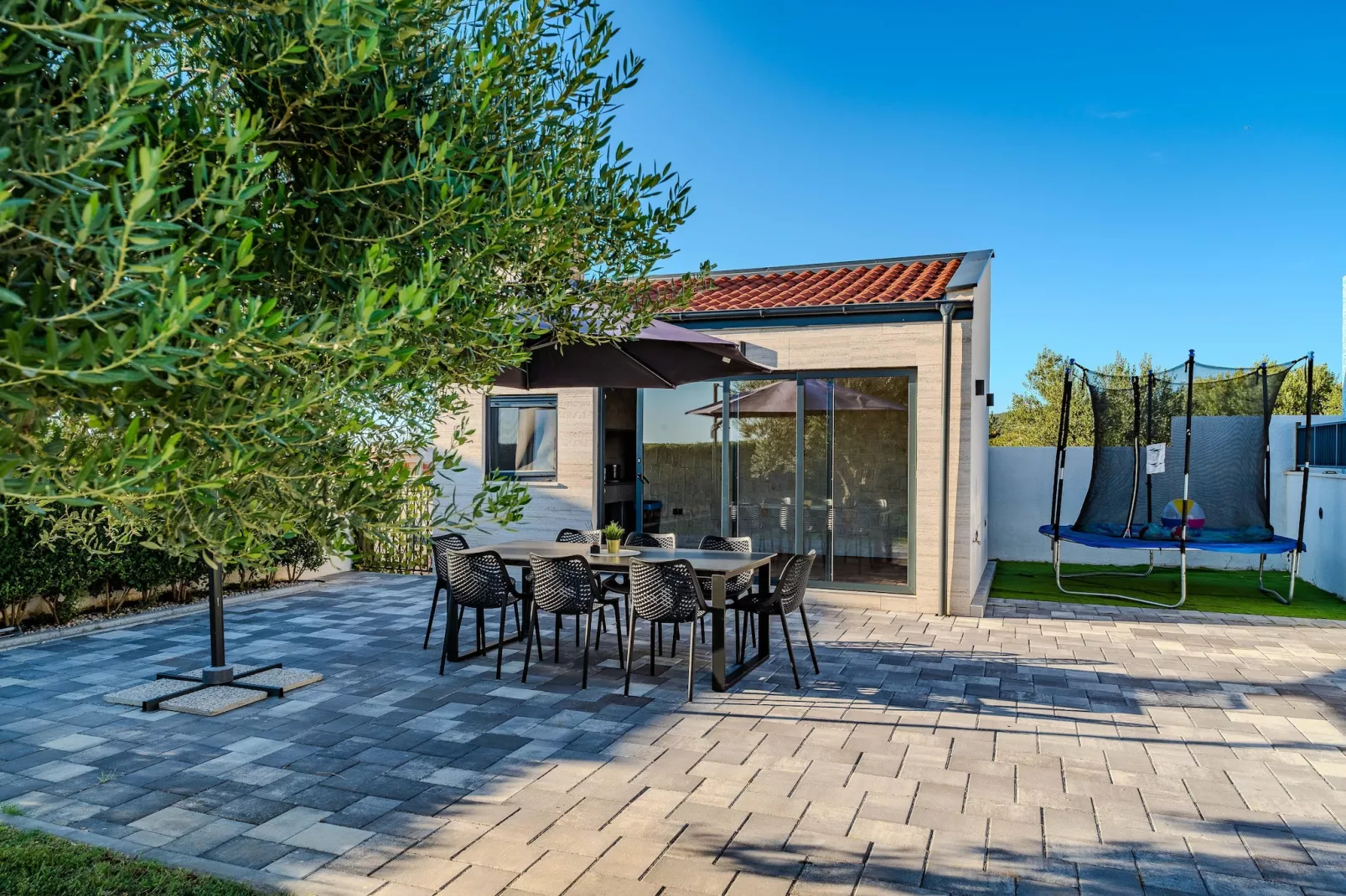 Villa Lara-Balcon-terrasse