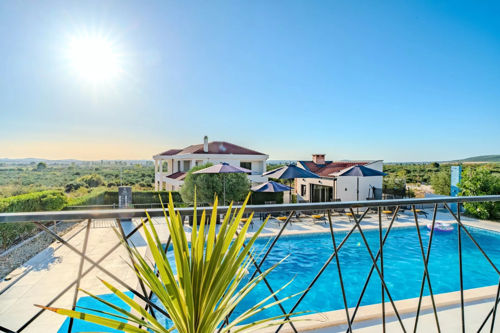 Villa Lara-Vue d'été